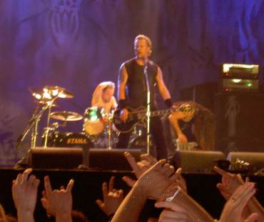 Metallica - heineken jammin' festival  Italy   13th of june 2003